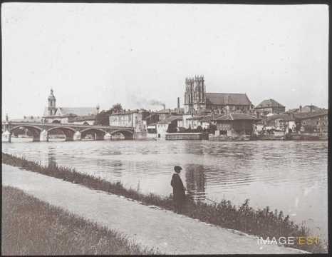 Pont-à-Mousson (Meurthe-et-Moselle)
